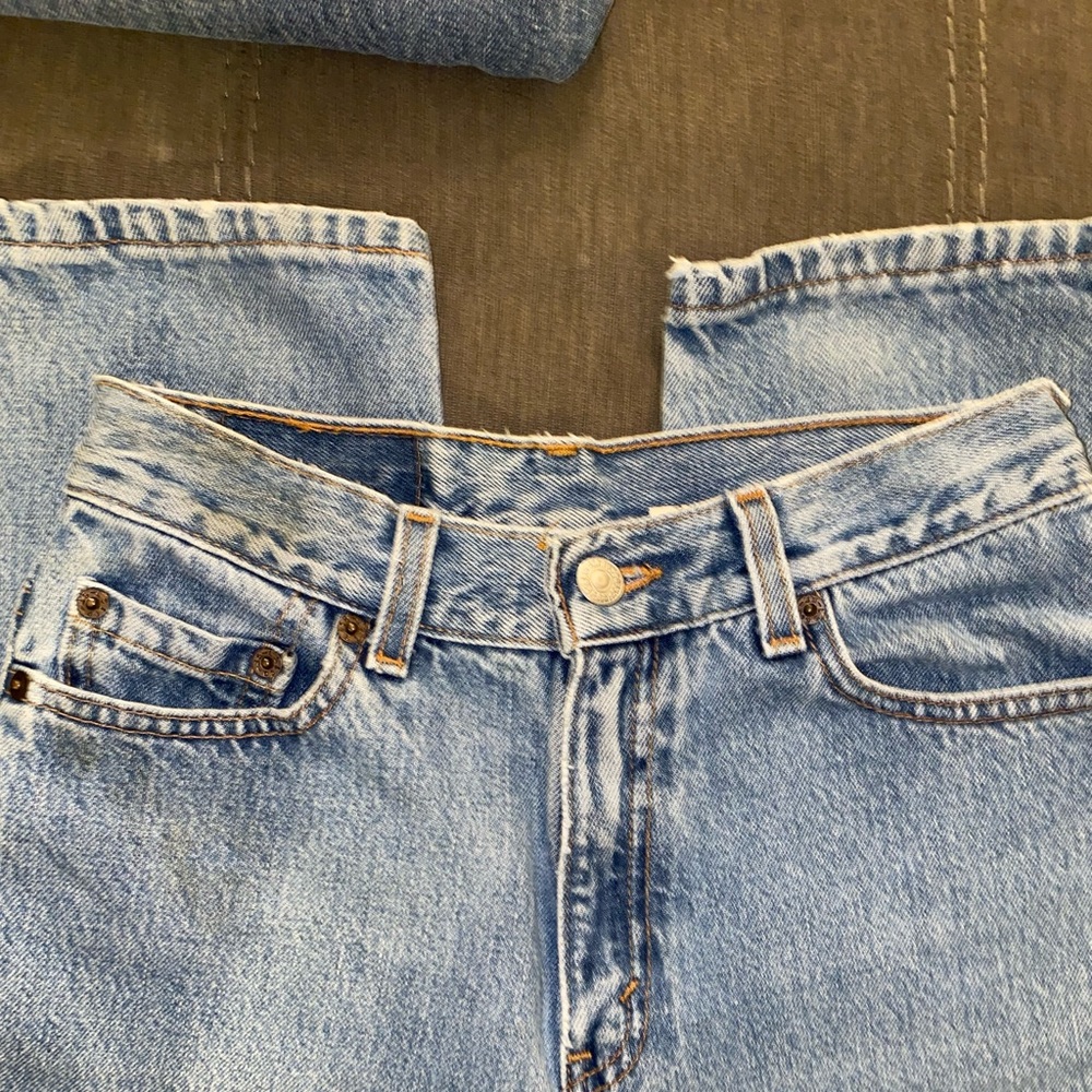Levis